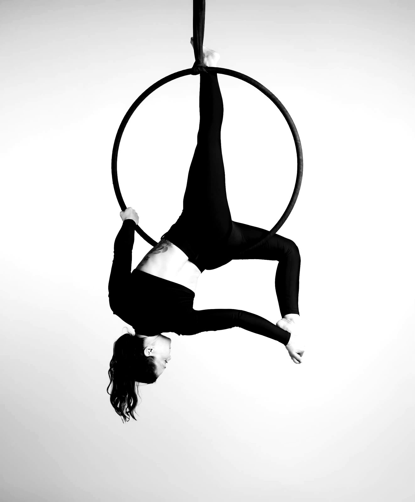 Aerial-Hoop-Figur mit Twist, The Movement Chur